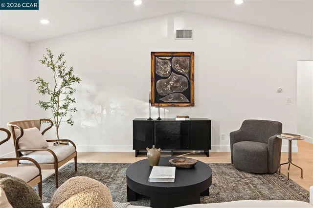 $1,995,000 | 209 Farm Hill Court, Danville, CA 94526