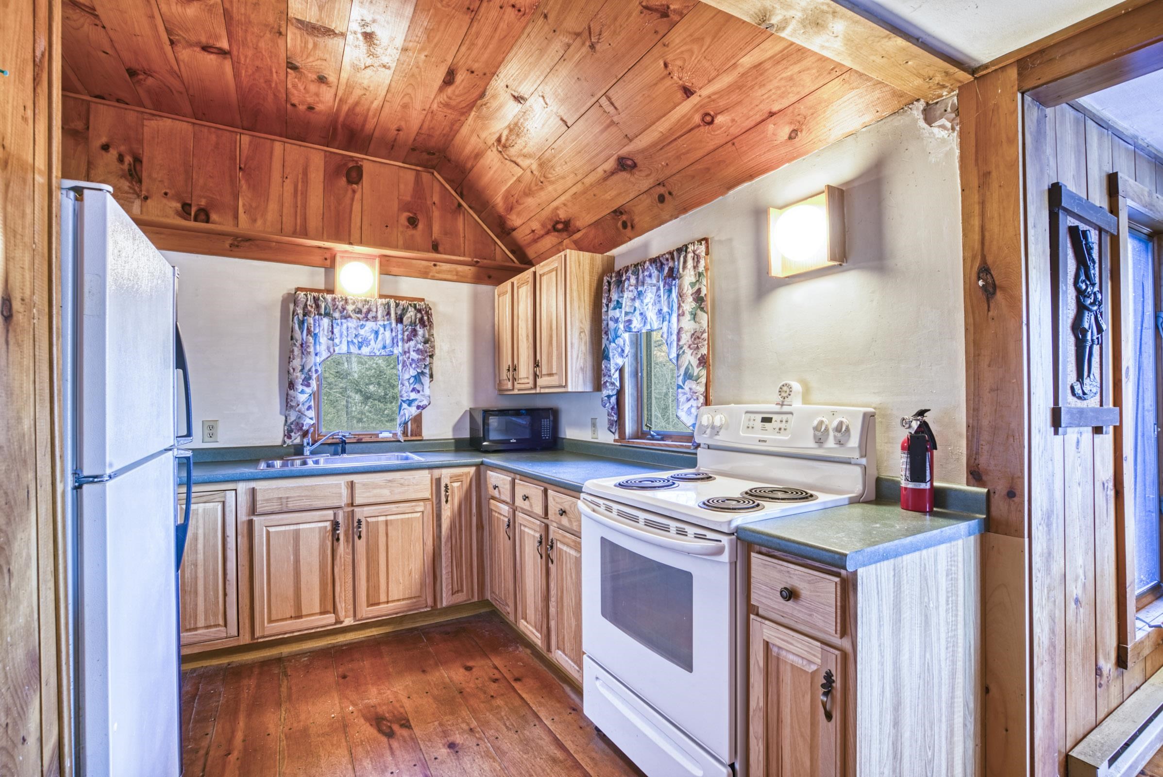 734 Stoney Brook Road Springfield, NH 03284 - Photo 6 of 20 Gallery Image 6
