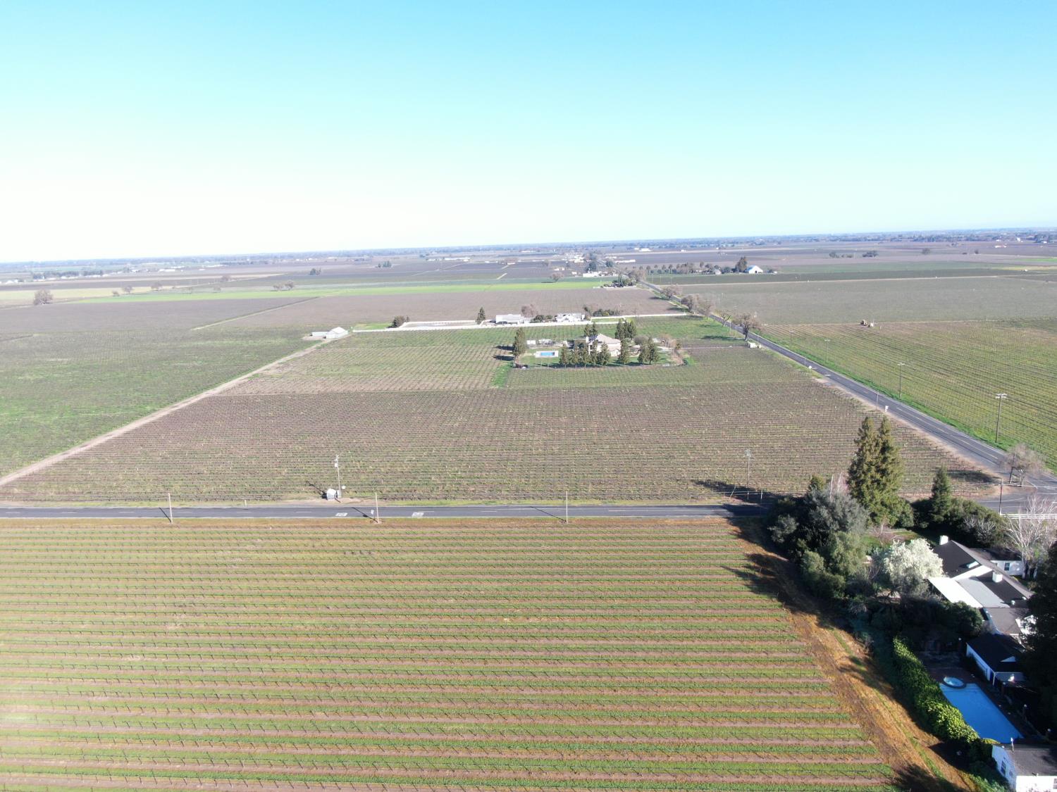 3155 West Woodbridge Road Lodi, CA 95242 - Photo 8 of 10