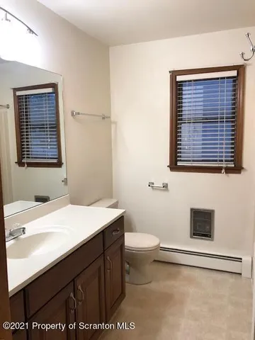 $1,000 | 1115 Wheeler Avenue, Unit 1L, Dunmore, PA 18510