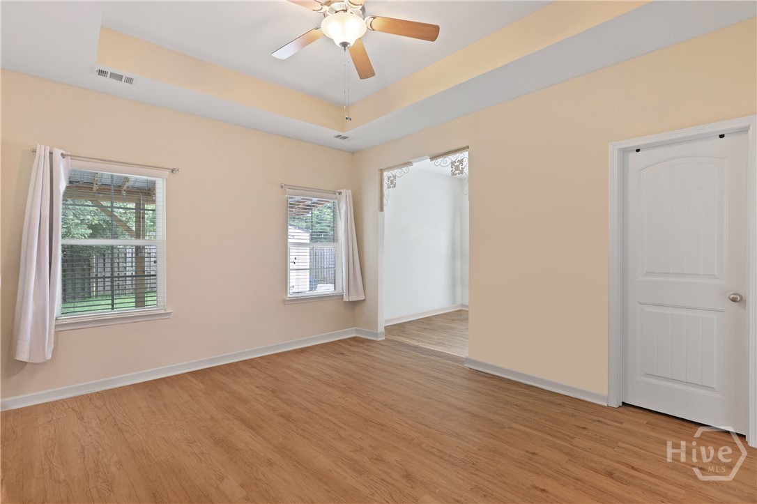 12 Shelby Road Savannah, GA 31405 - Photo 14 of 40 Main bedroom
