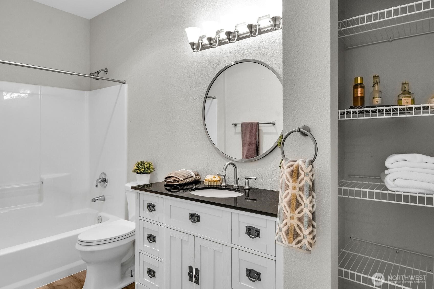 1500 South 18th Street, Unit J102 Renton, WA 98055 - Photo 14 of 20 Gallery Image 14