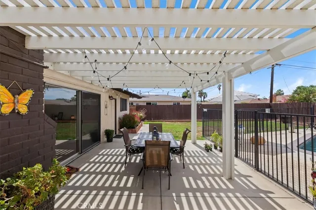 $719,900 | 5015 Treehill Place, Riverside, CA 92507