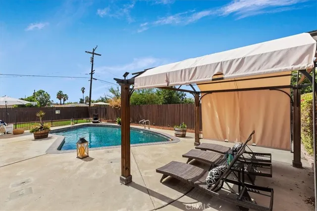 $719,900 | 5015 Treehill Place, Riverside, CA 92507