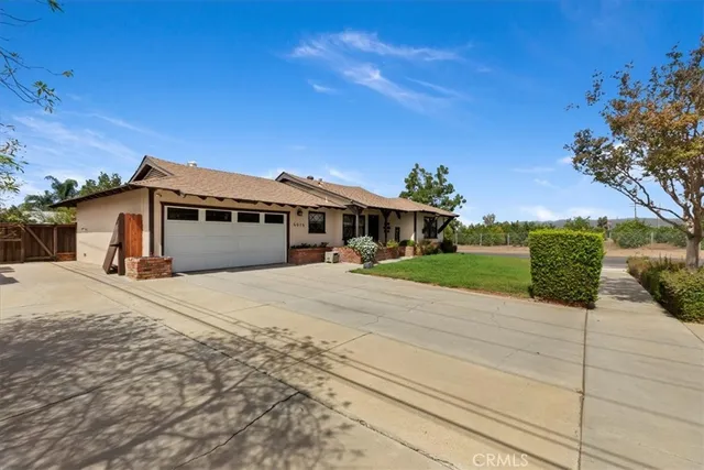 $719,900 | 5015 Treehill Place, Riverside, CA 92507