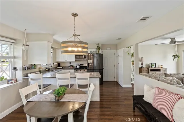 $719,900 | 5015 Treehill Place, Riverside, CA 92507