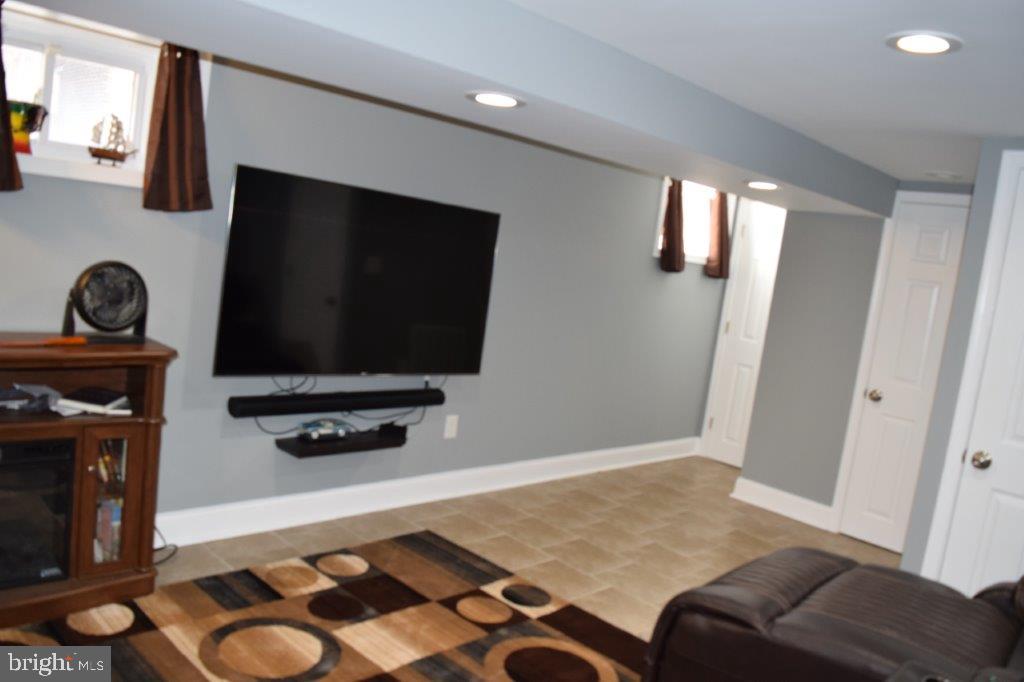 539 Arbor Road Yeadon, PA 19050 - Photo 25 of 46