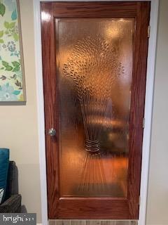 539 Arbor Road Yeadon, PA 19050 - Photo 4 of 46