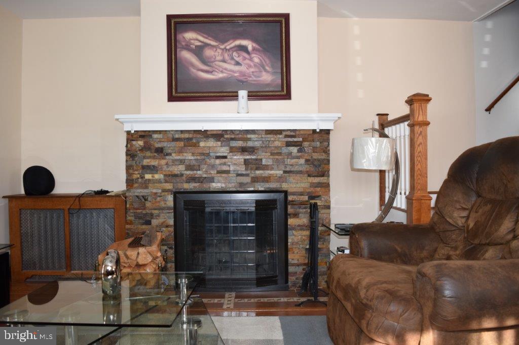 539 Arbor Road Yeadon, PA 19050 - Photo 6 of 46