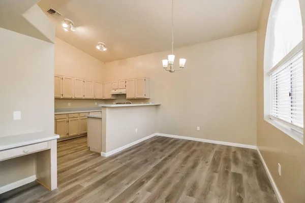 $2,875 | 4649 East Towne Lane, Gilbert, AZ 85234