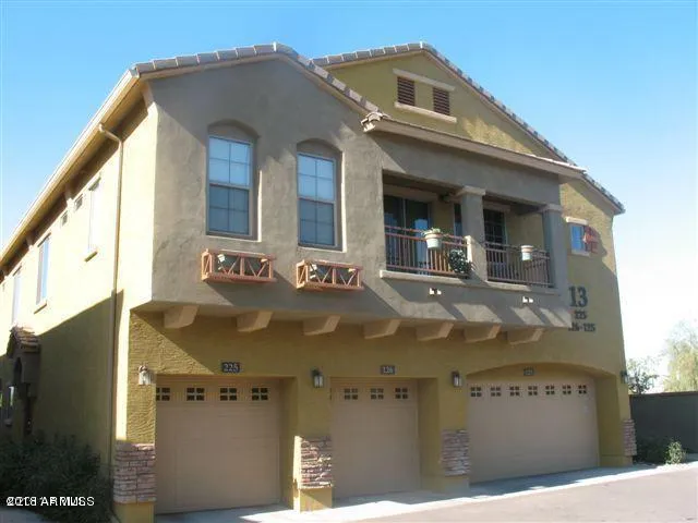 $1,700 | 17150 North 23rd Street, Unit 126, Phoenix, AZ 85022