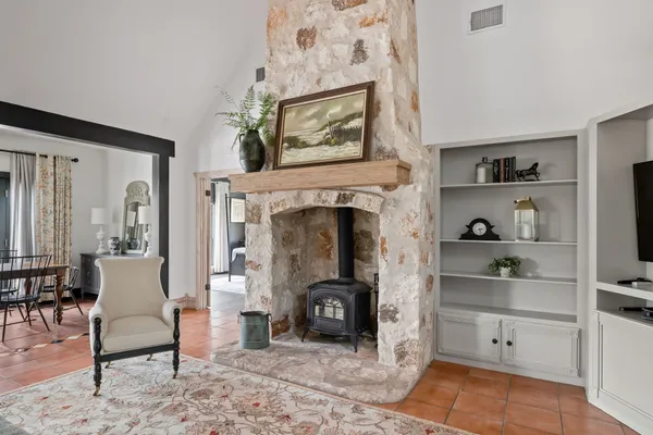 $4,800 | 5214 A Little Creek Trail, Spicewood, TX 78669