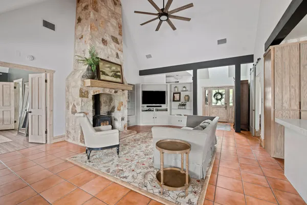 $4,800 | 5214 A Little Creek Trail, Spicewood, TX 78669