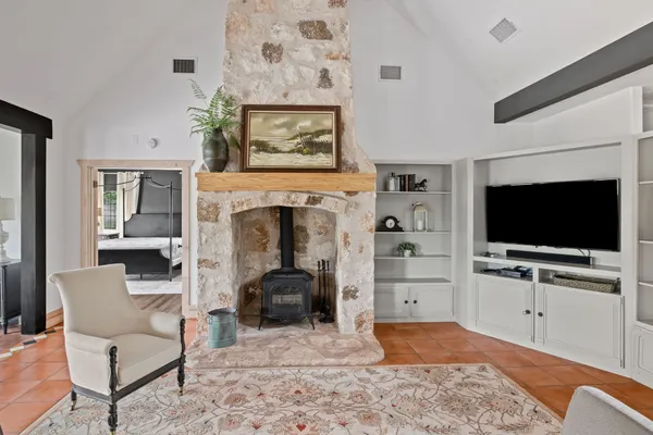 $4,800 | 5214 A Little Creek Trail, Spicewood, TX 78669