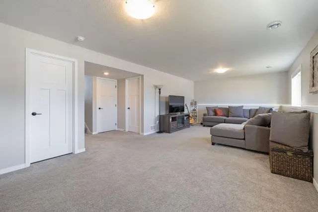 $395,000 | 729 Tall Grass Lane, Wanamingo, MN 55983