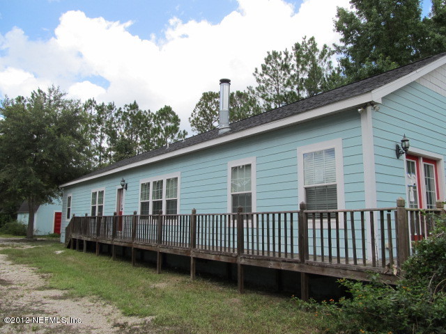 1690 Borrow Pit Road St. Johns, FL 32259 - Photo 16 of 19 Rear