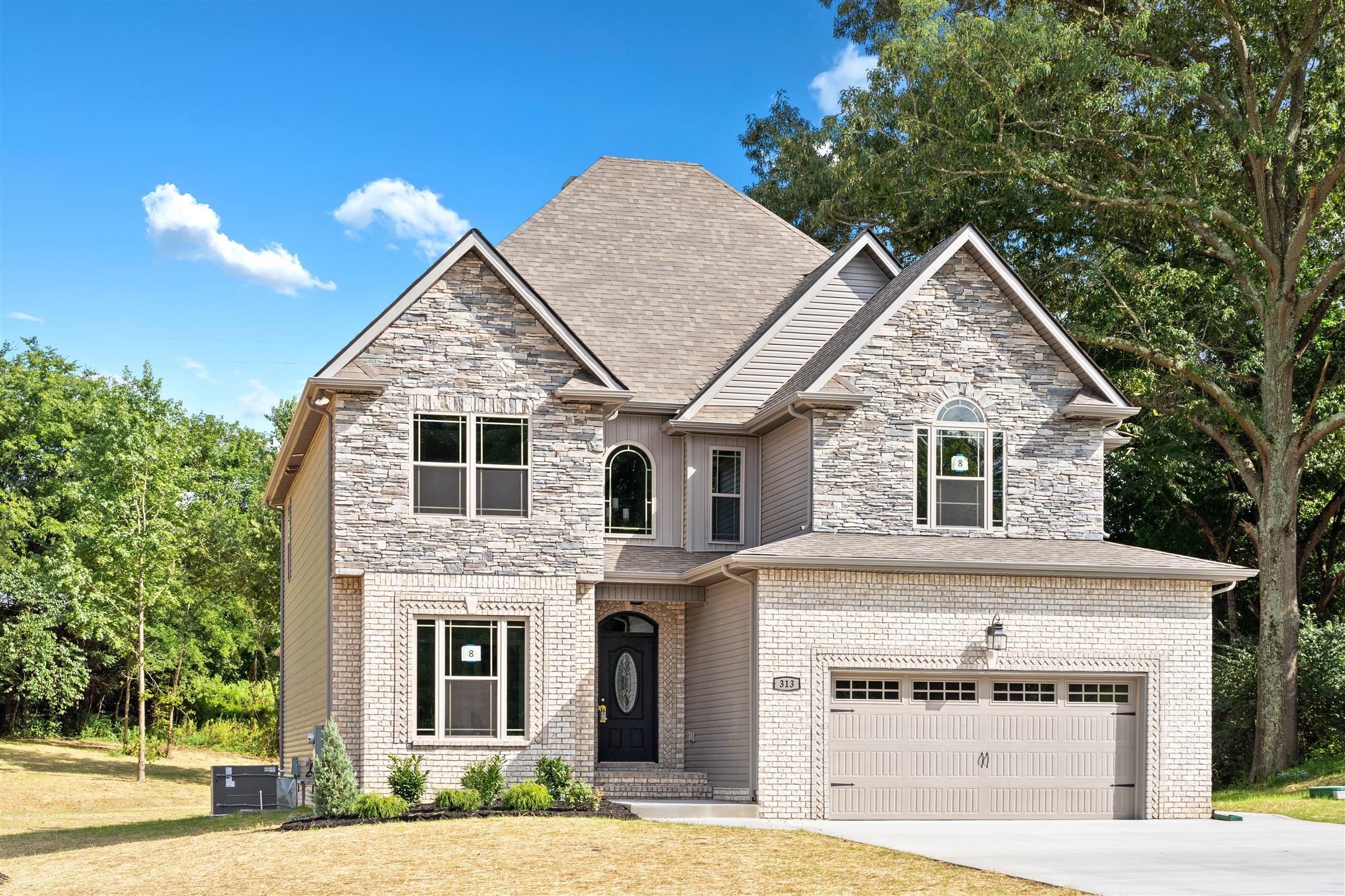 8 Rocky Ford Road Clarksville, TN 37040 - Photo 1 of 30 Gallery Image 1
