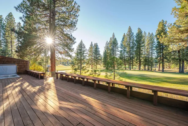 $1,600,000 | 12498 Villa Court, Unit 11, Truckee, CA 96161
