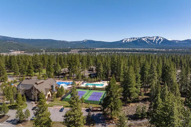 $1,600,000 | 12498 Villa Court, Unit 11, Truckee, CA 96161