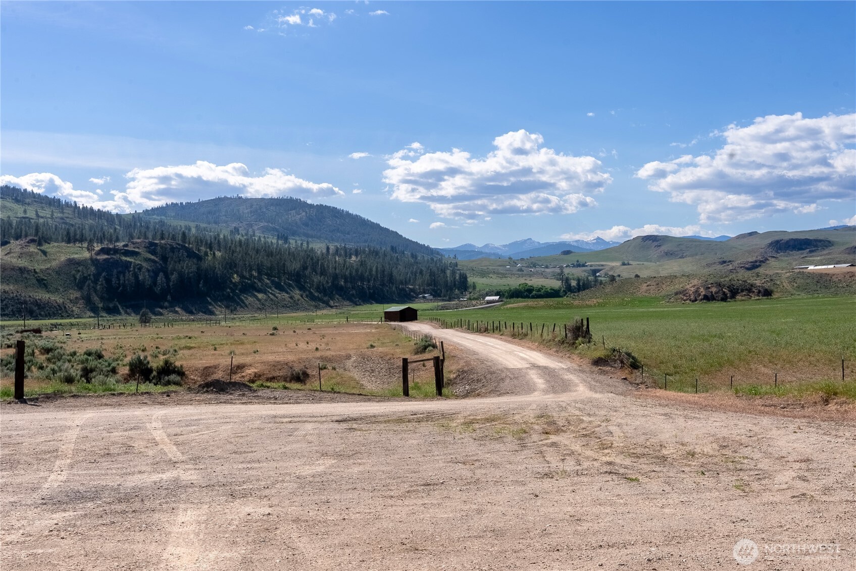 112 South Pine Creek Road Tonasket, WA 98855 - Photo 39 of 40