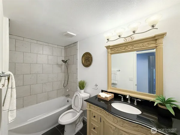 $799,900 | 13400 Southeast 337th Street, Auburn, WA 98092