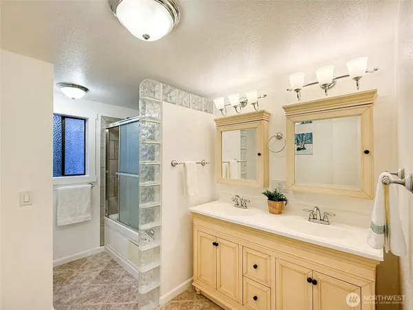 $799,900 | 13400 Southeast 337th Street, Auburn, WA 98092