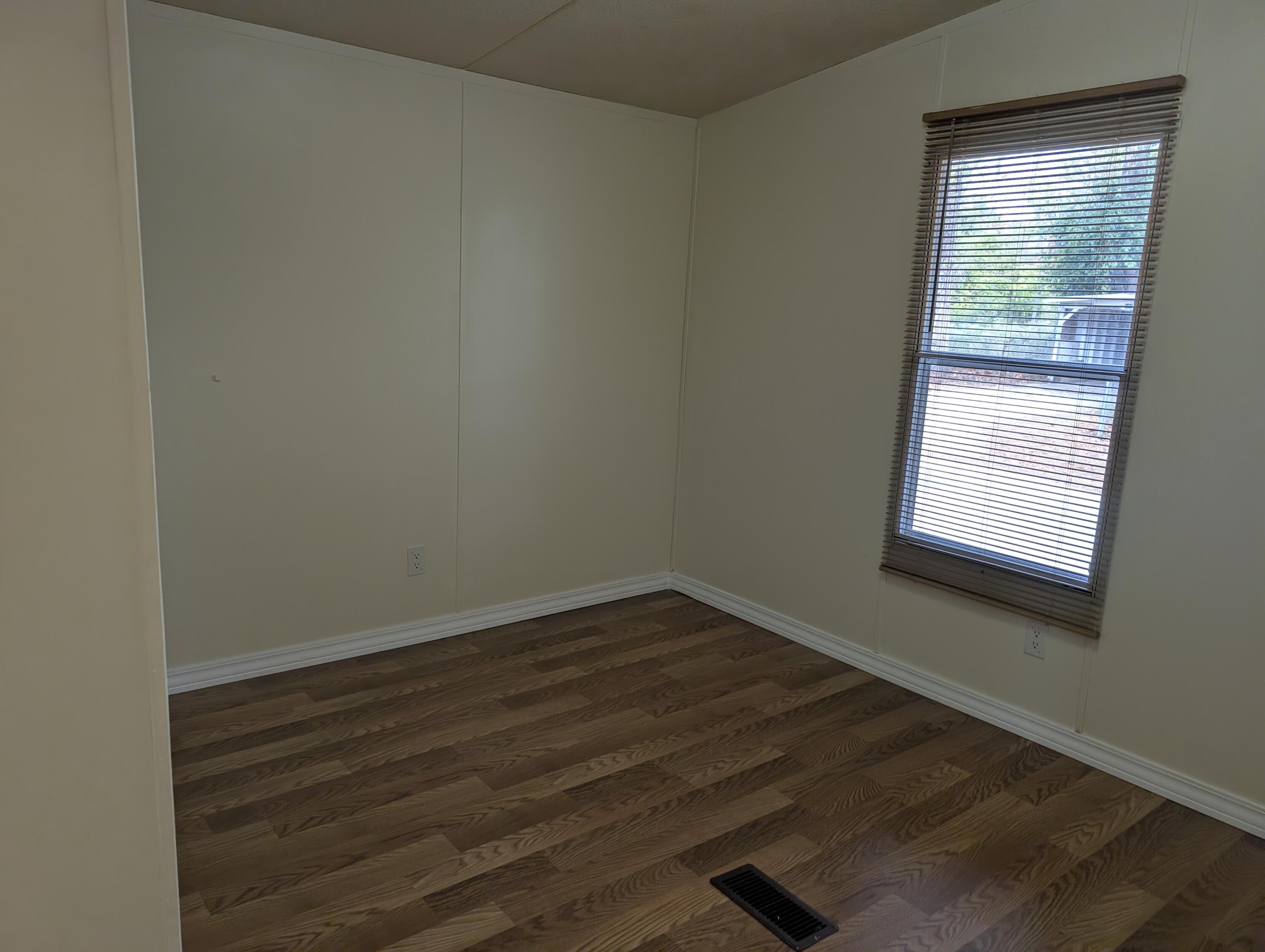 202 Willie Oaks Road Forsyth, MO 65653 - Photo 24 of 30 PXL_20260930_154555433