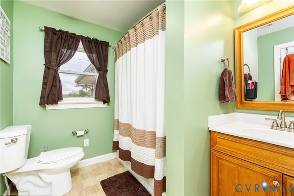 $399,900 | 836 Dobbins Bridge Road, Blackstone, VA 23824