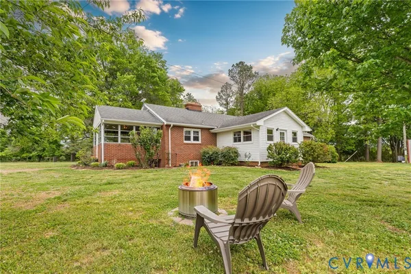 $399,900 | 836 Dobbins Bridge Road, Blackstone, VA 23824