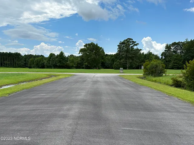 $11,000 | Lot 11 Canal Drive, Belhaven, NC 27810
