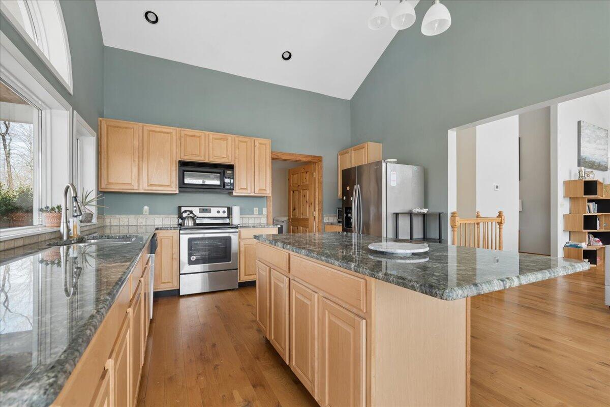 1429 Longview Estates Drive Goodview, VA 24095 - Photo 16 of 64 16-1429 Longview Estates Dr-15