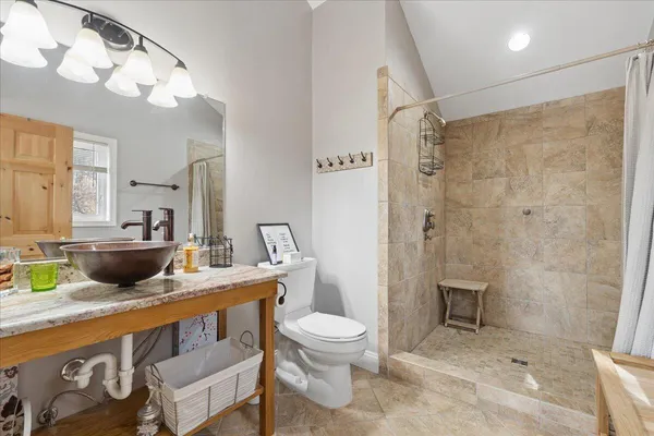 $1,367,500 | 1429 Longview Estates Drive, Goodview, VA 24095