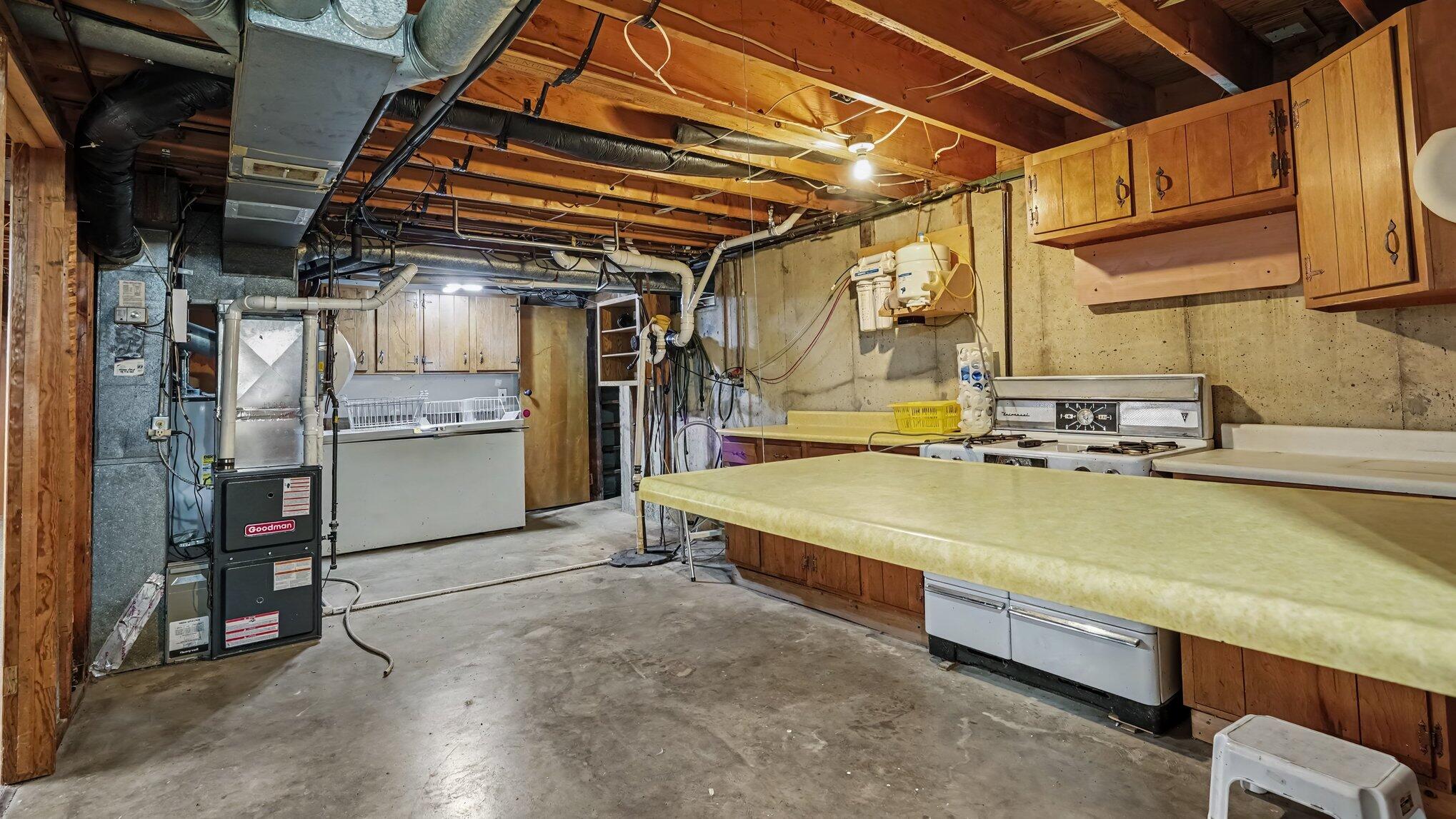 8209 Smythe Road Manchester, MI 48158 - Photo 23 of 32 023_file_9581