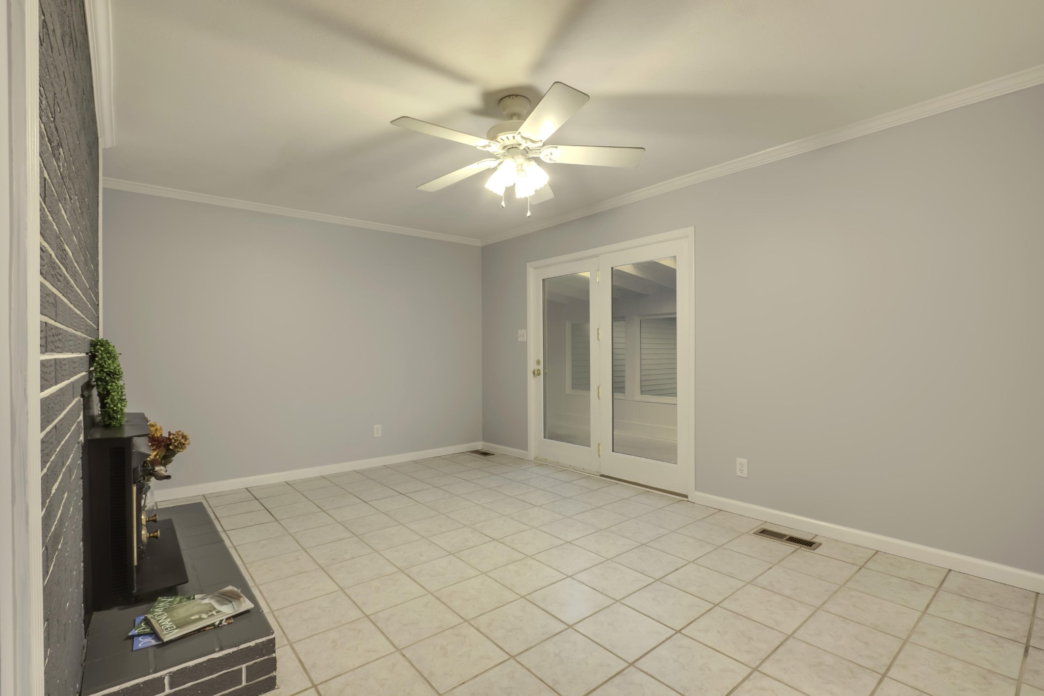 7604 Ogg Road Knoxville, TN 37938 - Photo 25 of 39 wooden floor in an empty room with a window