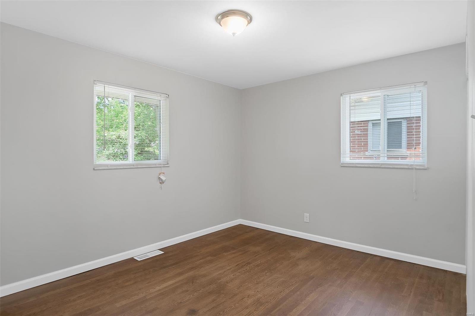 11801 Larimore Road St. Louis, MO 63138 - Photo 13 of 18