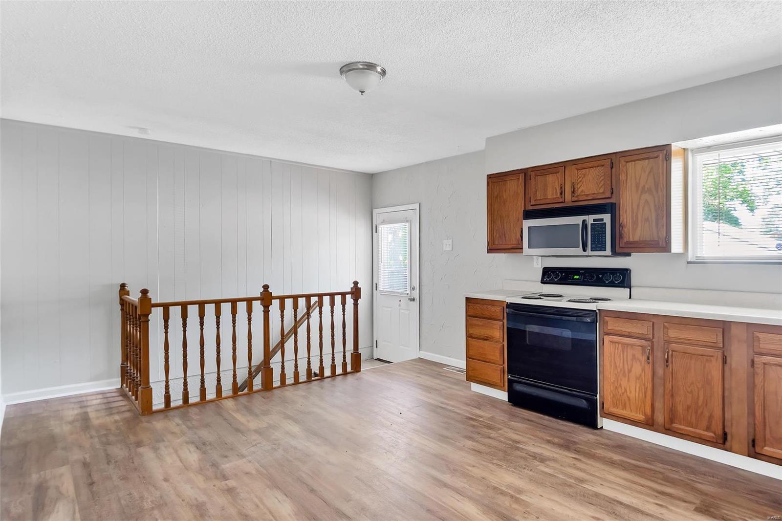 11801 Larimore Road St. Louis, MO 63138 - Photo 7 of 18