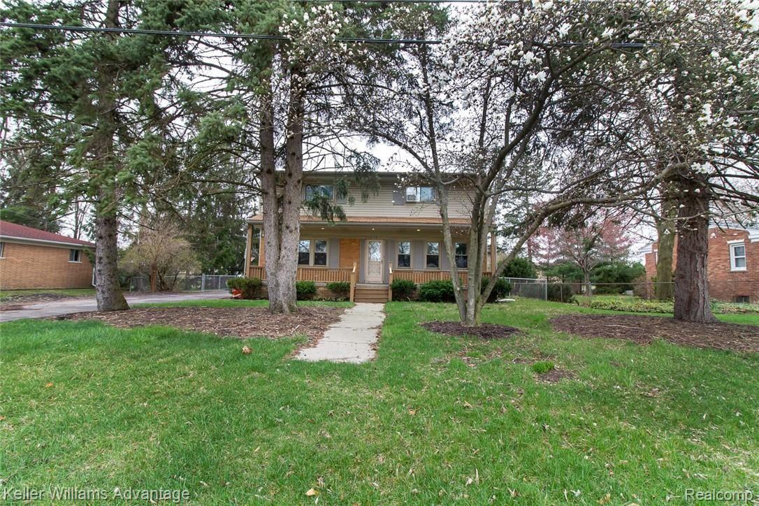 11079 Levan Road Livonia, MI 48150 - Photo 34 of 39 LevanRd_11079_Front_02.jpg