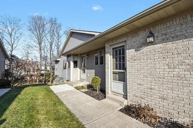 $389,900 | 2177 Creekside Drive Southwest, Unit 39, Byron Center, MI 49315