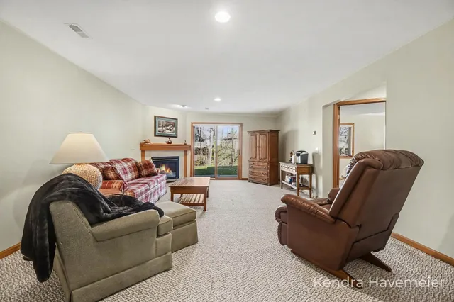 $389,900 | 2177 Creekside Drive Southwest, Unit 39, Byron Center, MI 49315