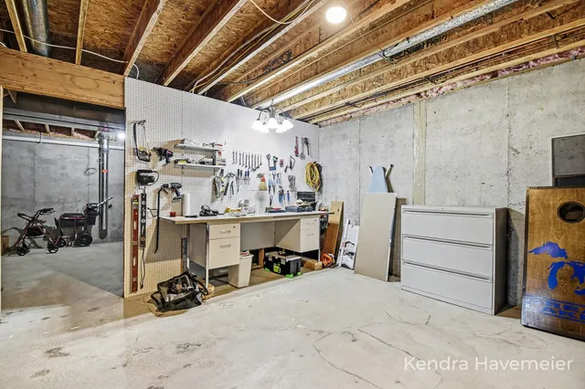 $389,900 | 2177 Creekside Drive Southwest, Unit 39, Byron Center, MI 49315