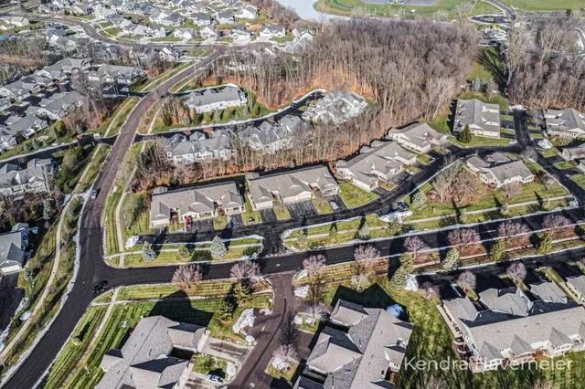 $389,900 | 2177 Creekside Drive Southwest, Unit 39, Byron Center, MI 49315