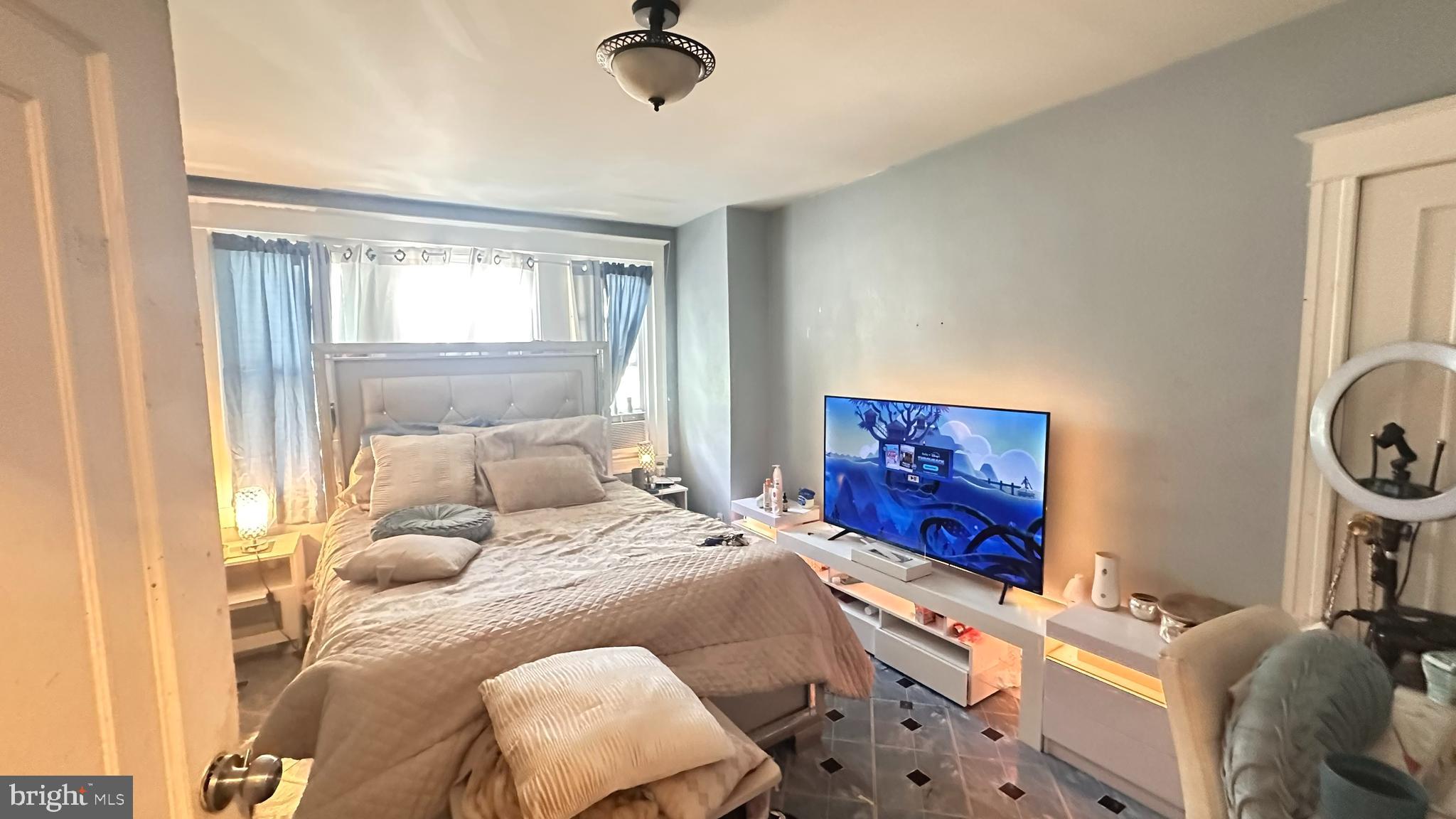 5651 North 16th Street Philadelphia, PA 19141 - Photo 8 of 21