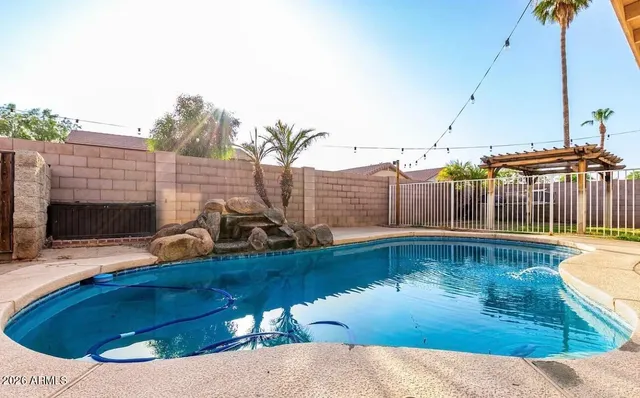 $2,660 | 3608 North 104th Avenue, Avondale, AZ 85392