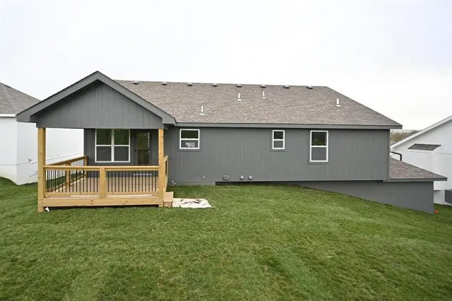 $459,900 | 103 Johnson Circle, Dearborn, MO 64439