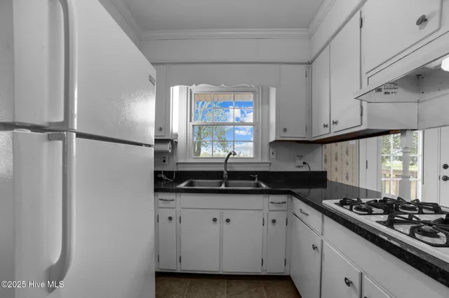 $194,000 | 2042 Pinetops-Crisp Road, Pinetops, NC 27864