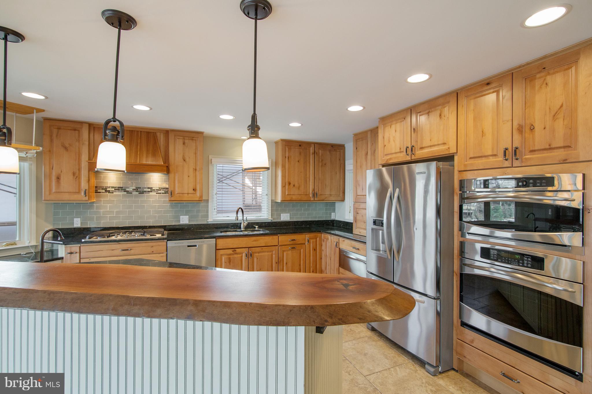 227 Cape St John Road Annapolis, MD 21401 - Photo 8 of 20 Gourmet Kitchen