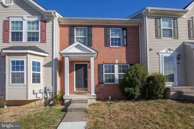 $239,900 | 858 Marquette Drive, Martinsburg, WV 25401