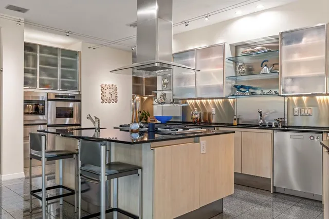 $3,195,000 | 6018 Rose Grove Court, Dallas, TX 75248