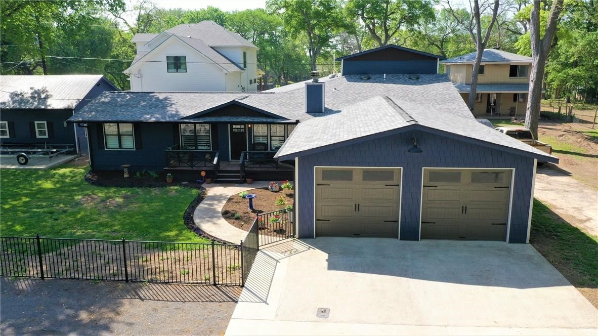 1011 Timber Elm Seguin, TX 78155 - Photo 2 of 12