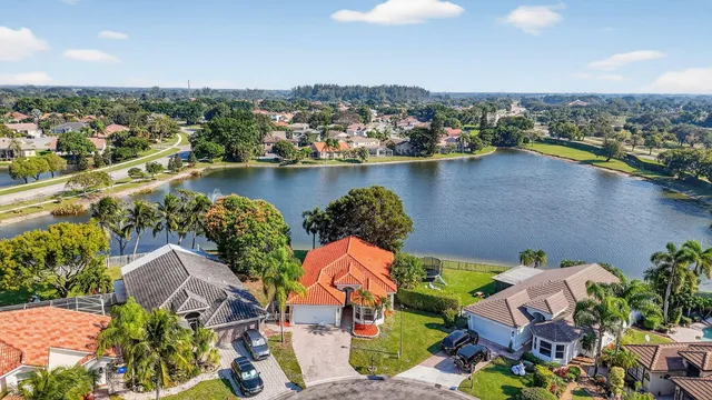 $718,500 | 10789 Barque Court, Boca Raton, FL 33498